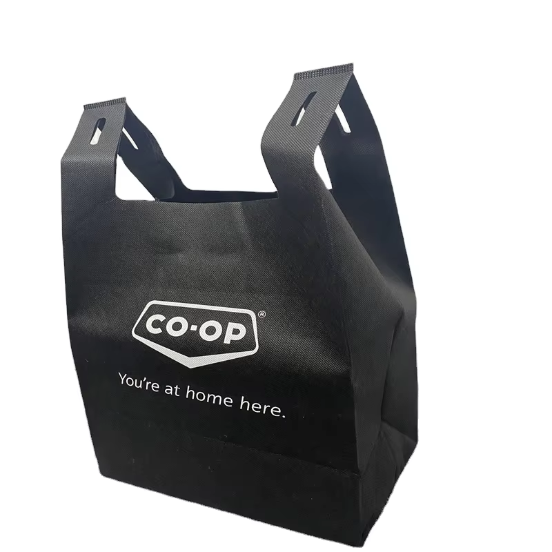 2025 Personalized Tote Bag Wholesale Promotion Waterproof Non Woven Vest Shopping Tote Bag